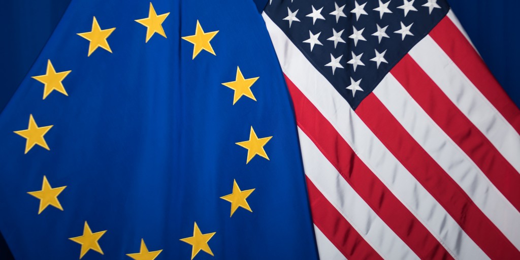 EU publiceert aangepaste lijst met tegenmaatregelen: telecomglasvezel geschrapt, inwerkingtreding opgeschort