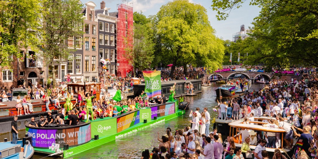 KPN zet Pride Verified als onderdeel van #BeterInternet door: Queer is geen trend