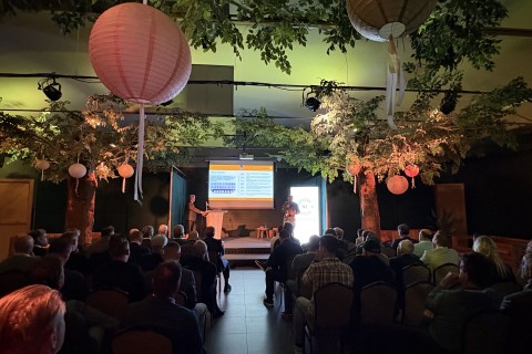 Verslag en slides ALV en kennissessie: Defensie en Telecom: bondgenoten in veiligheid