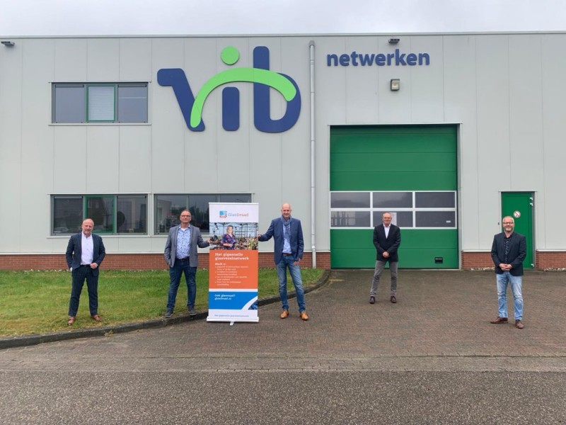VIB Netwerken, Oosterhof Holman en GlasDraad slaan handen ineen voor aanleg glasvezelnetwerk Westerkwartier