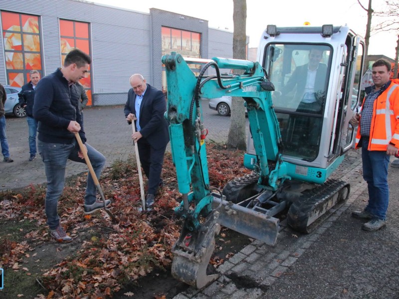 CBizz start verglazing bedrijventerreinen Weert