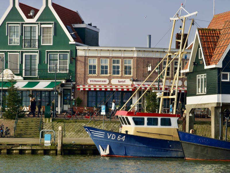 Gemeenteraad Edam-Volendam positief over glasvezelplannen college